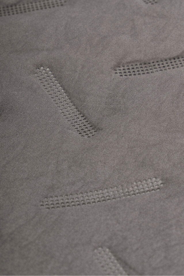 MİLENA Serisi TEK Kişilik Kapitone Yatak Örtüsü - Geometrik Desenli Siyah