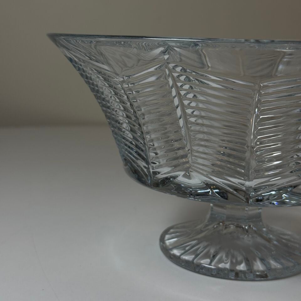 LADİN SUNUM KASESİ-24 CM